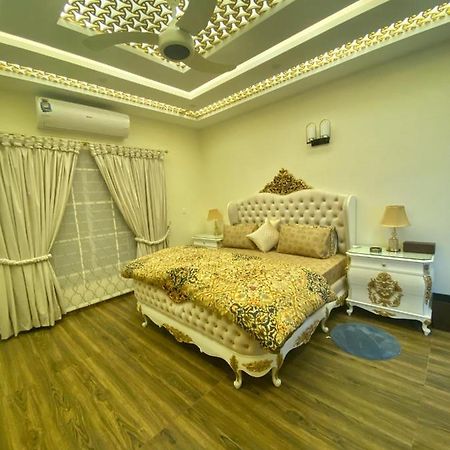 Bed and Breakfast Continental Boutique House Исламабад Экстерьер фото