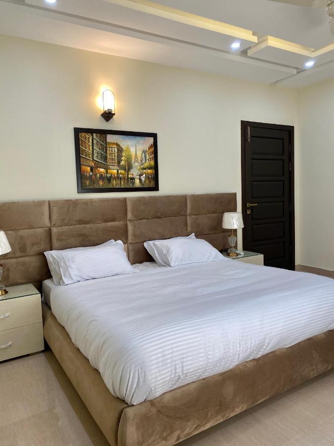 Bed and Breakfast Continental Boutique House Исламабад Экстерьер фото