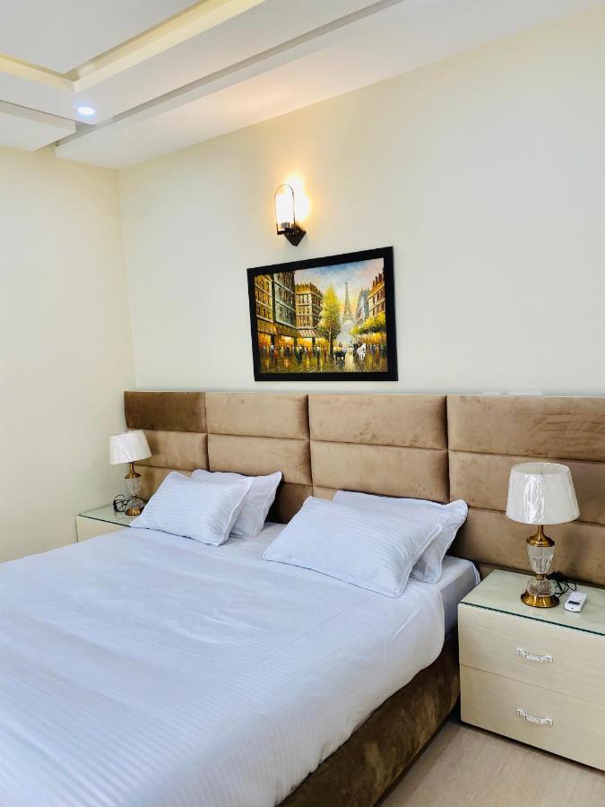 Bed and Breakfast Continental Boutique House Исламабад Экстерьер фото
