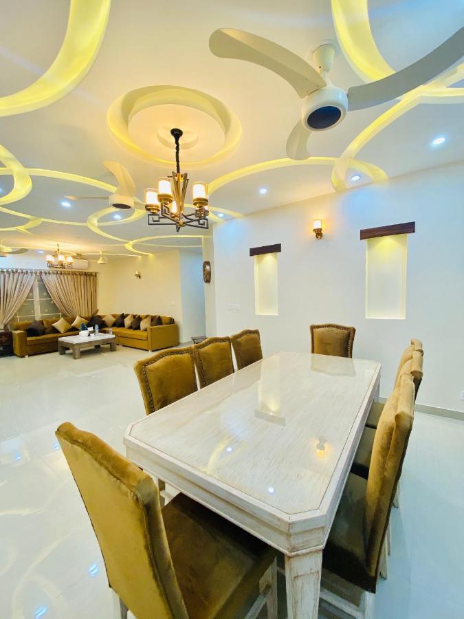 Bed and Breakfast Continental Boutique House Исламабад Экстерьер фото