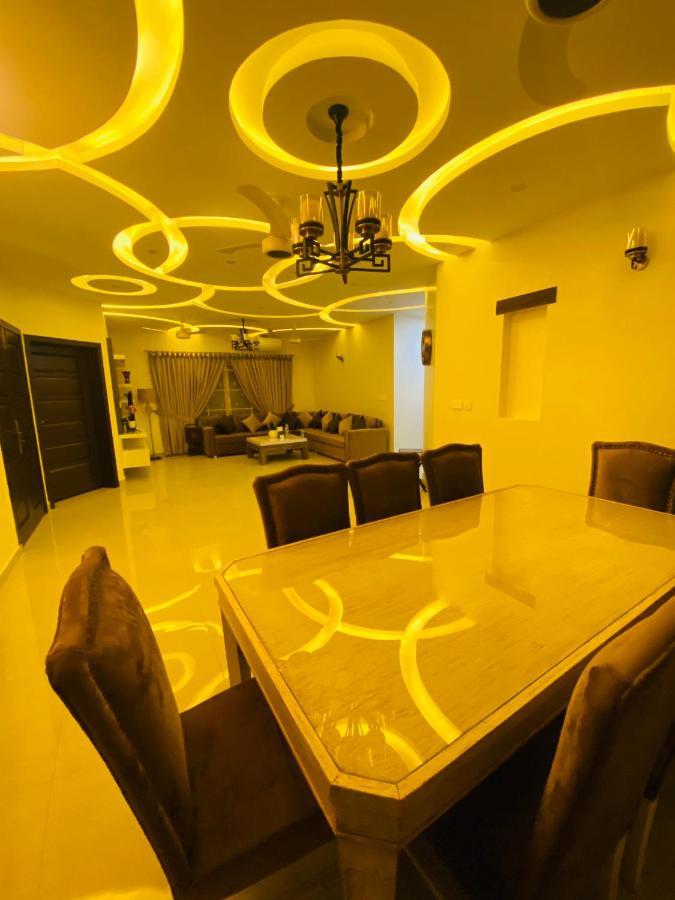 Bed and Breakfast Continental Boutique House Исламабад Экстерьер фото